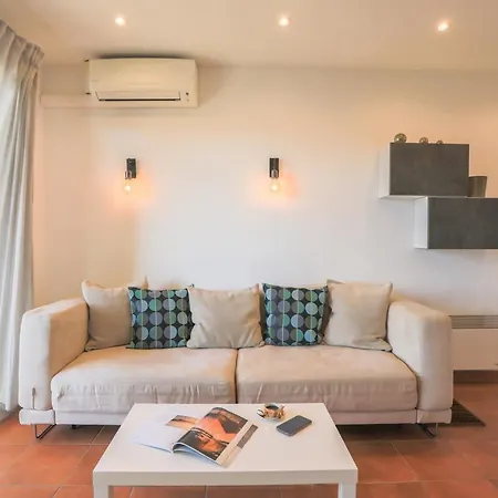 Mistretta 33 Bouddha Zen 34 Arts 44 Ny Apartamento Sainte-Maxime